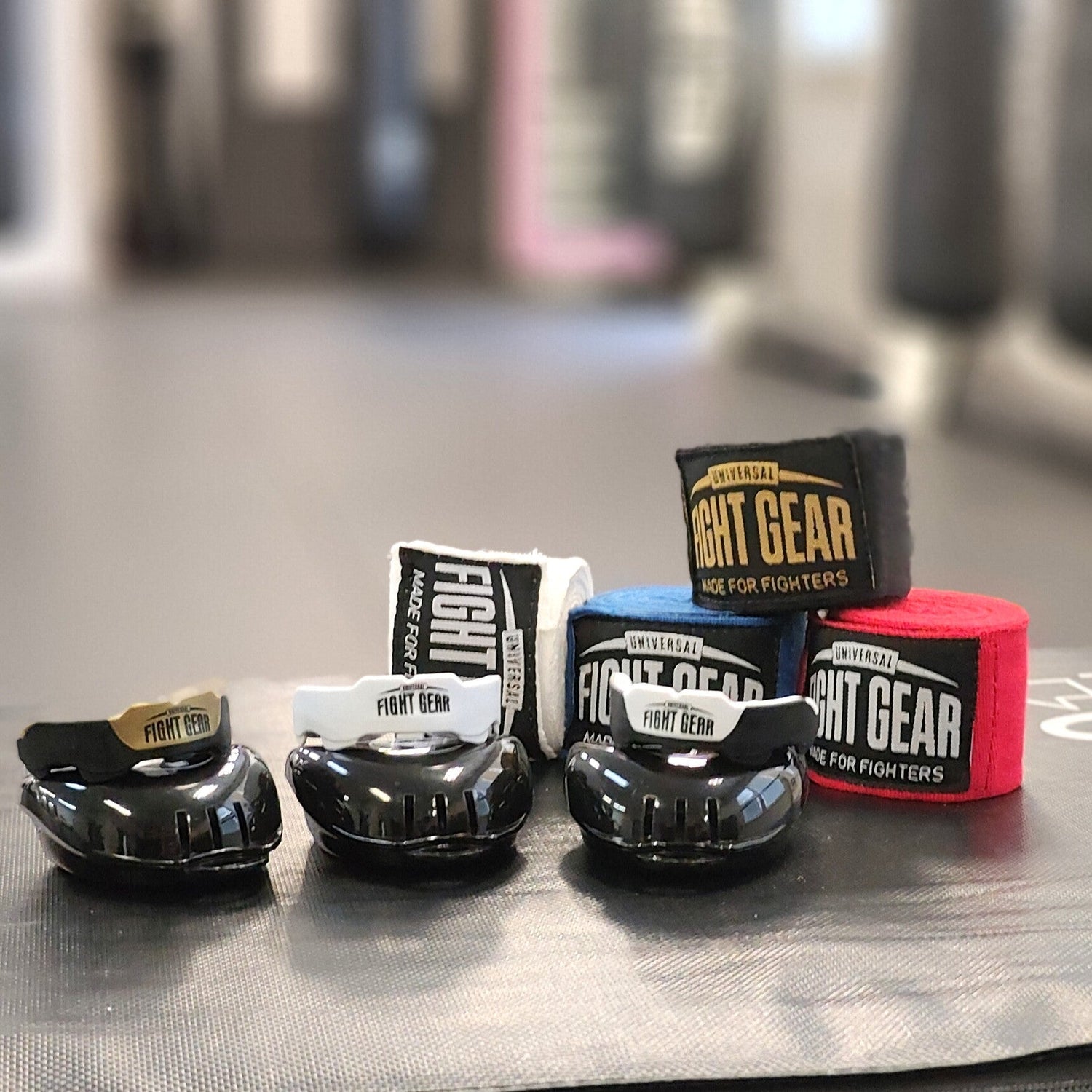 Zahnschutz, Bandagen & Pflege